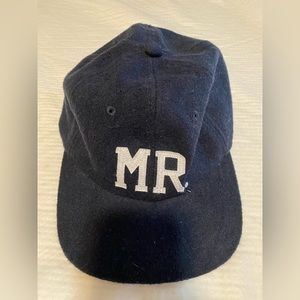 MR. Hat